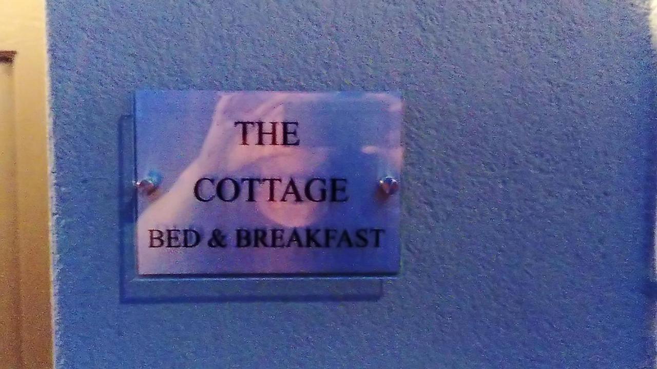 The Cottage Bed & Breakfast High Blantyre Extérieur photo